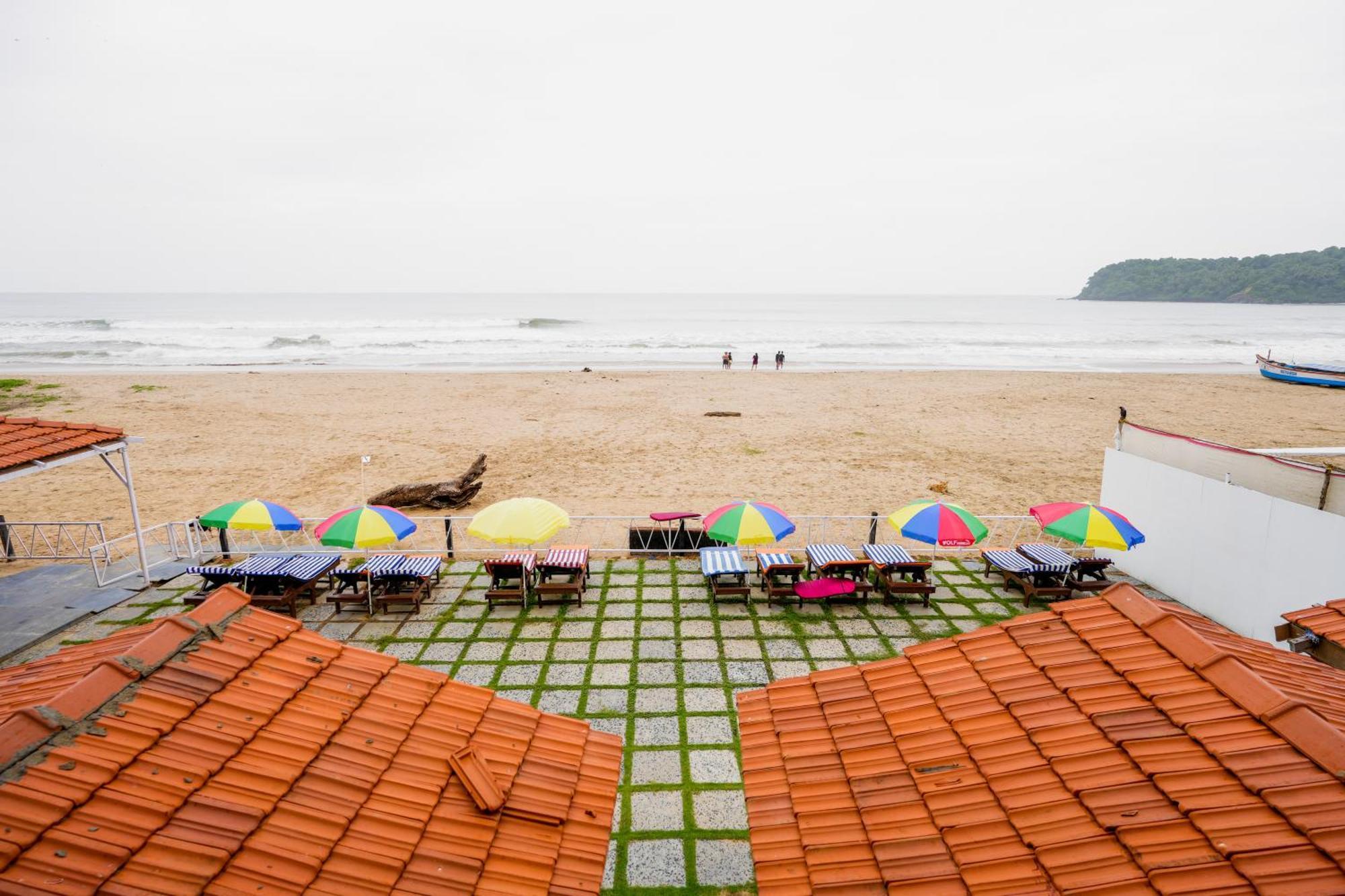 Om Sai Beach Resort Agonda Exteriör bild